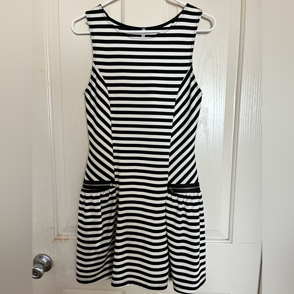 Black & white stripe dress